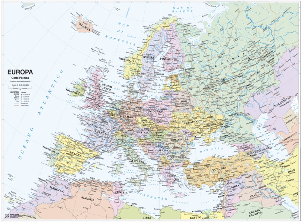 Carta Murale Scolastica, Italia