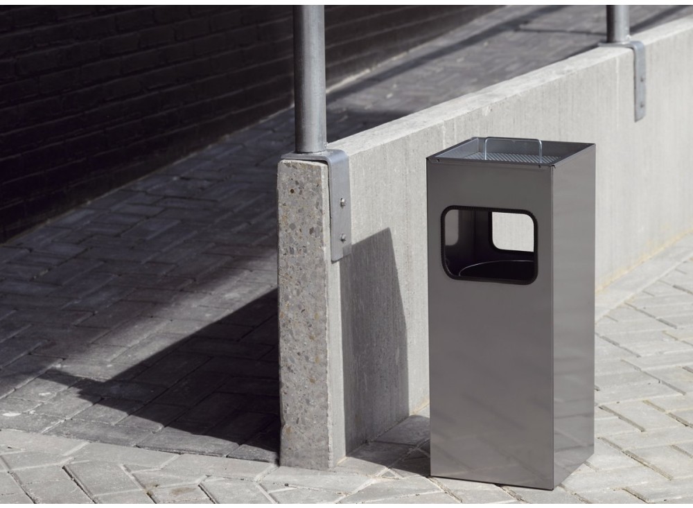 Cestino Gettacarte e Posacenere Con Sabbia