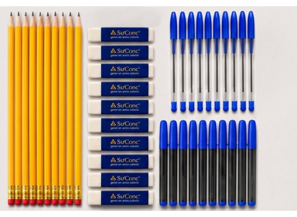 KIT CANCELLERIA OMAGGIO