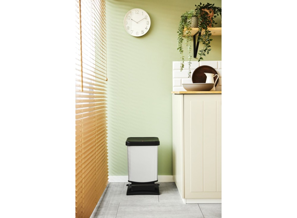 Pattumiera Paso con Pedale e Coperchio, in Plastica senza BPA, Colore Grigio (Carbonio) 0686015